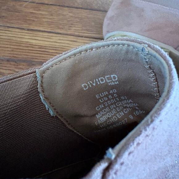 H&M Brown Suede Ankle Booties, size 8.5 - Picture 6 of 7